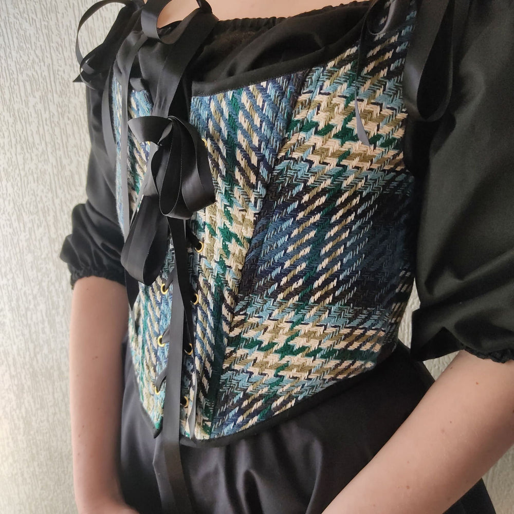DEMETER Stays  18th century corset made to measure – De la Fère
